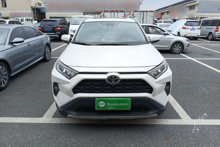 Used Toyota RAV4 2022 2.0L CVT Two-Wheel Drive Fashion Plus Edition