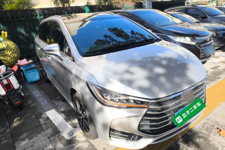 Used BYD Song MAX 2017 1.5T Automatic Smart Connect Prestige 7-Seater
