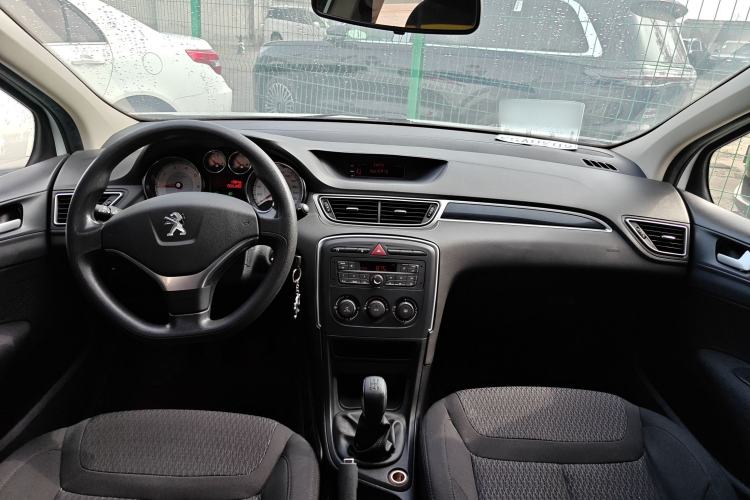 Used Peugeot 308 2014 Enjoy Edition Classic 1.6L Manual YouShang Model
