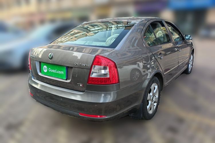 Used Skoda Octavia 2010 1.4 TSI Manual Yijun Edition