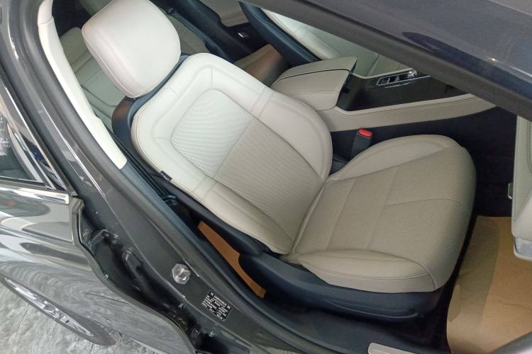 Used Lincoln Corsair 2023 2.0T Two-Wheel Drive Luxury Edition