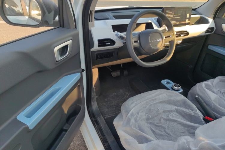 Used Geely Galaxy Panda 2024 Panda Mini 200km Endurance Bear
