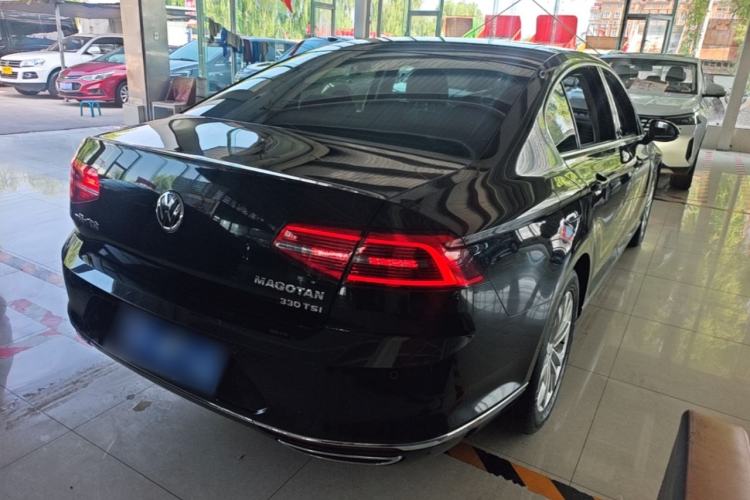 Used Volkswagen Magotan 2018 Facelift 330TSI DSG Luxury Model