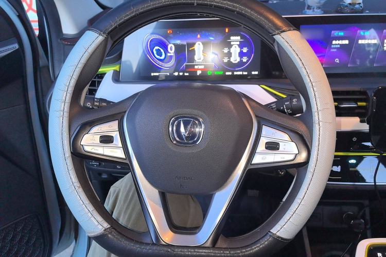 Used CHANGAN OSHAN Benni E-Star 2020 Xinyue Edition Lithium Iron Phosphate (31.95 kWh)
