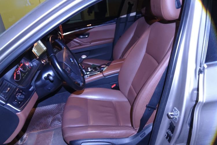 Used BMW 5 Series 2015 520i Elegant Edition Left Front Seat