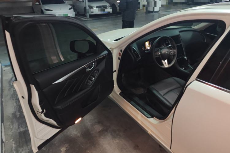 Used Infiniti Q50L 2022 2.0T Comfort Edition