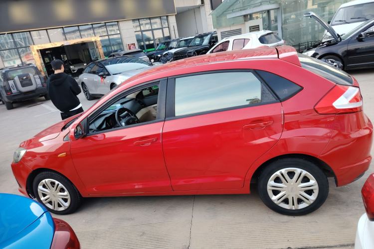 Used Chery Fengyun 2 2013 Hatchback 1.5L Manual Kuaiyi Edition