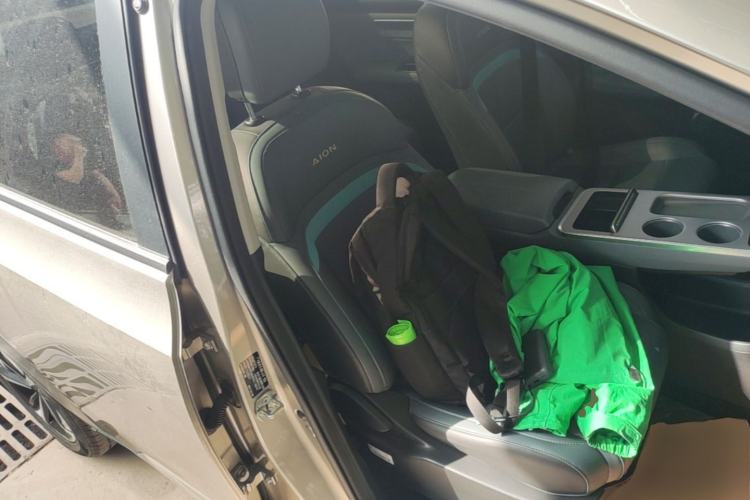 Used AION Y 2023 Plus 610 Smart Edition Ternary Lithium Right Front Seat