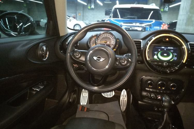 Used MINI Clubman 2016 Revised Version 1.5T COOPER Connoisseur Edition
