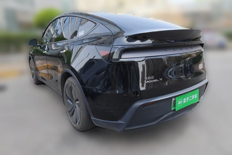 Used Tesla Model Y 2025 Rear-Wheel-Drive Version