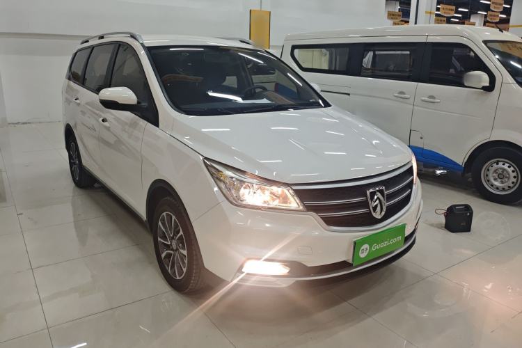 Used Baojun 730 2019 1.5T CVT Fashion Model 7 Seats China VI Emission Standard Exterior 1
