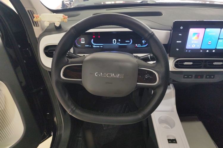 Used Geely Galaxy Panda 2025 210km Panda Kart Steering Wheel