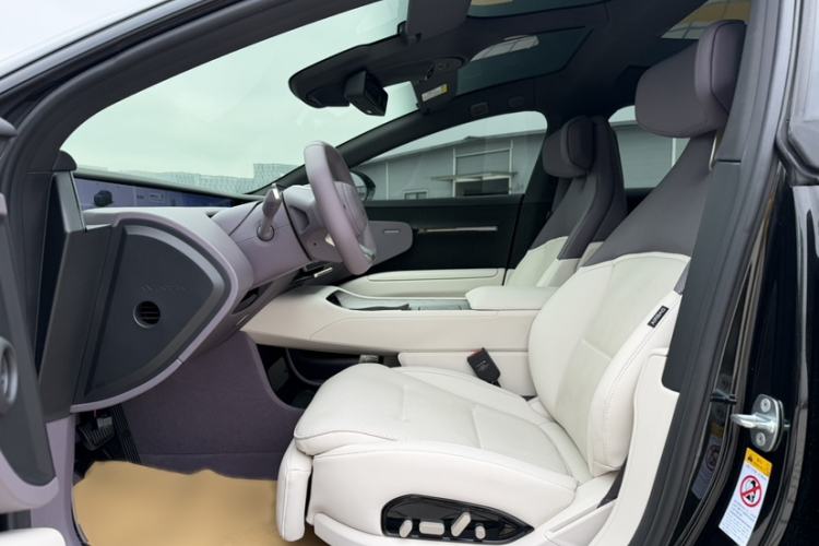 Used Avatr 12 2025 Max All-Electric Version Left Front Seat