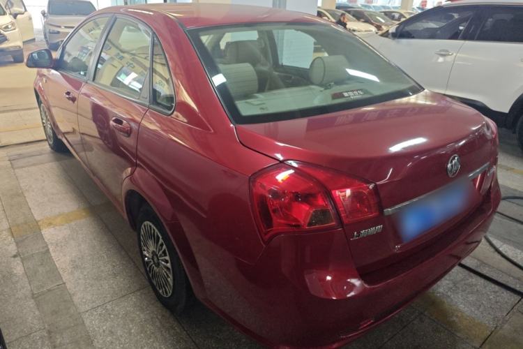 Used Buick Excelle 2015 1.5L Automatic Classic Model
