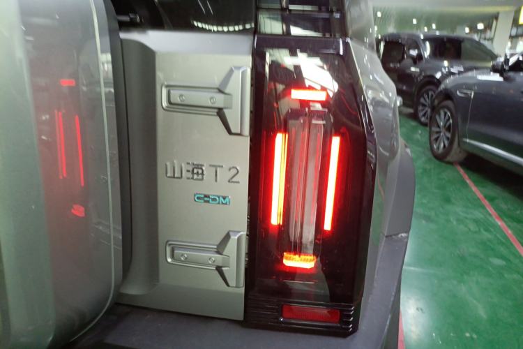 Used JETOUR Shanhai Traveler C-DM 2025 120km Discovery Extended Version 7 Seats