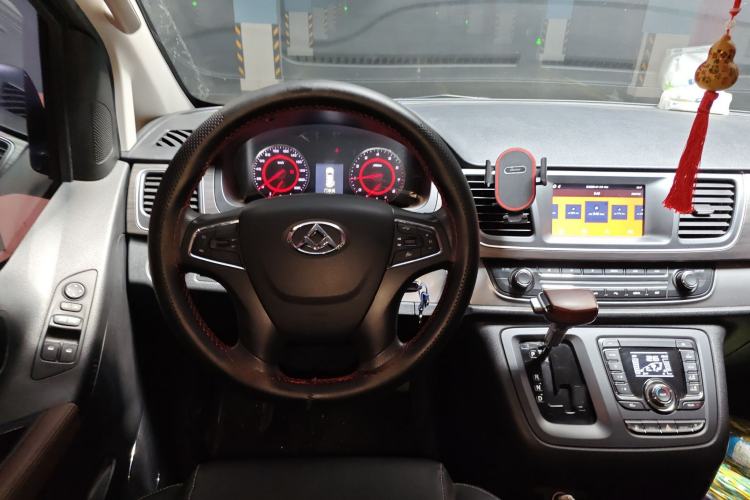 Used SAIC MAXUS G10 2016 2.0T Automatic Elite Edition Steering Wheel