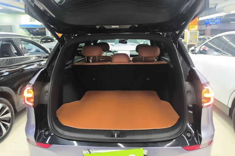 Used CHANGAN NEVO Q07 2025 215 Prestige Edition Trunk