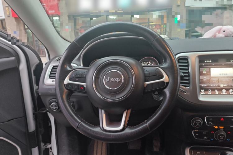 Used Jeep Compass 2017 200T Automatic Family Edition