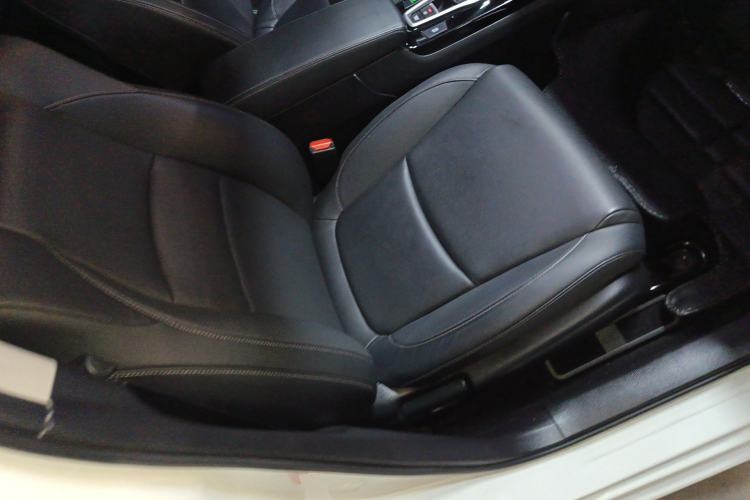 Used Honda Envix 2019 180TURBO CVT Enjoyment Edition China VI Right Front Seat