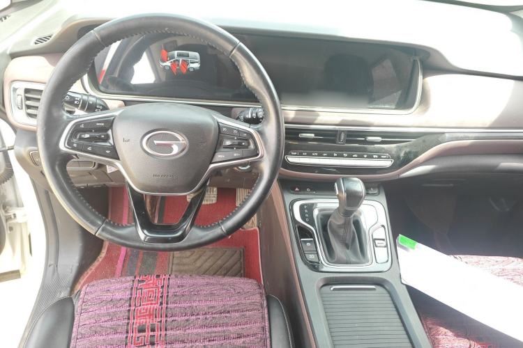 Used GAC Trumpchi M6 2021 PRO 270T Automatic Luxury Edition Steering Wheel