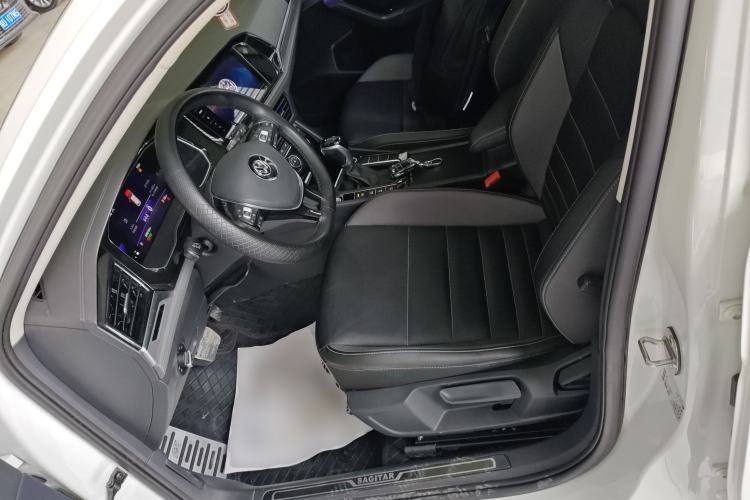 Used Volkswagen Sagitar 2021 280TSI DSG 30th Anniversary Edition Left Front Seat