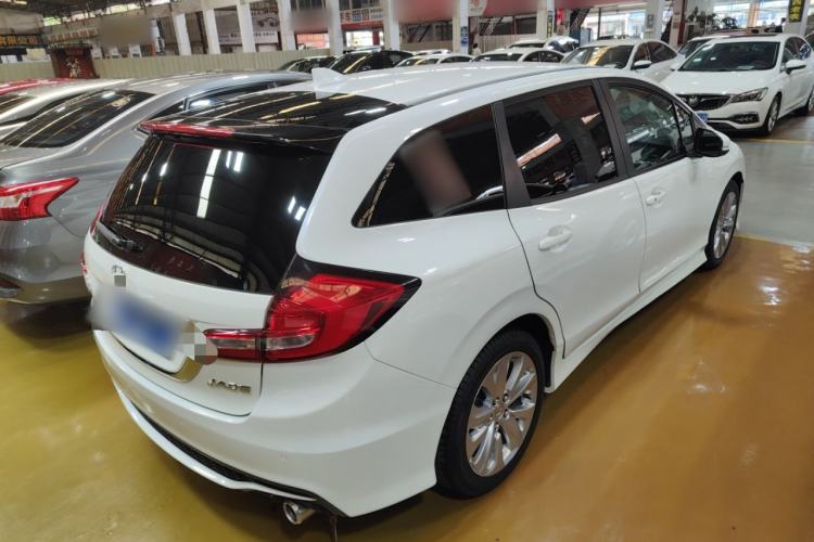 Used Honda Jade 2017 1.8L automatic Comfort version 5 seats
