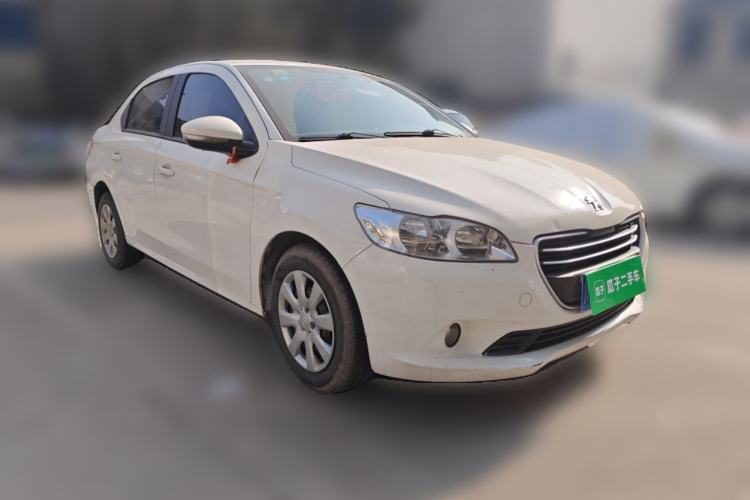 Used Peugeot 301 2016 1.6L Manual Comfort Edition Front Right 45 Deg