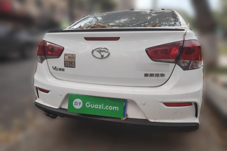 Used Soueast V5 Lingzhi 2017 1.5L Manual New Elite Model Rear