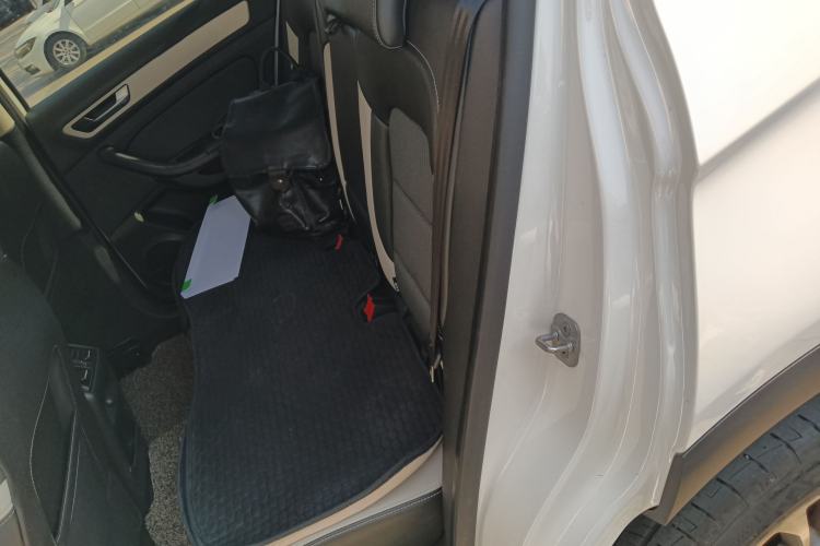 Used Qoros 5 2018 Revised 1.6T Automatic Luxury Version Left Rear Seat