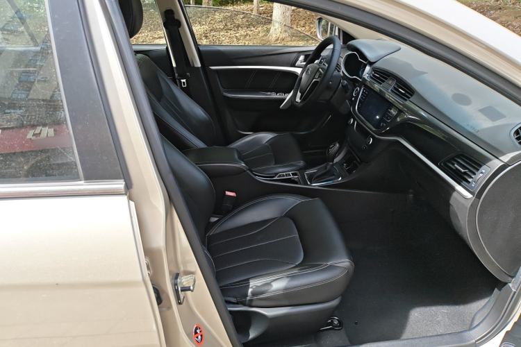 Used Geely Auto Emgrand 2017 Sedan Million Edition 1.5L CVT Upward Version