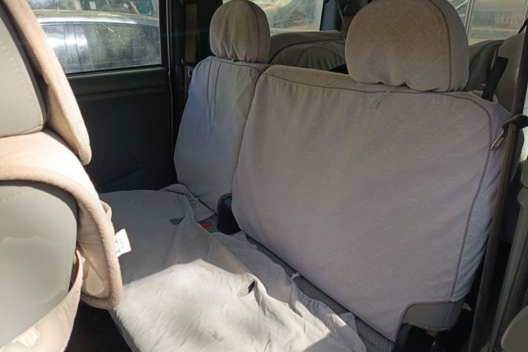 Used Dongfeng Shuaike 2013 Revised Version 1.5L Manual Standard Edition 7 Seats China V Emission Standard
