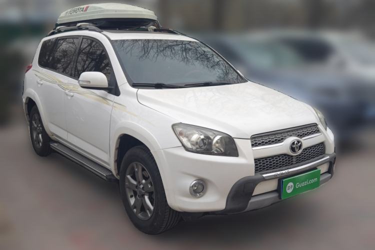 Used Toyota RAV4 2012 Luxurious Edition 2.0L Automatic All-Wheel Drive
