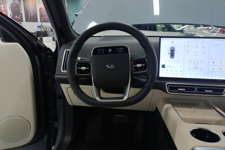 Used Li Auto L7 2025 Ultra Smart Refreshed Edition Steering Wheel