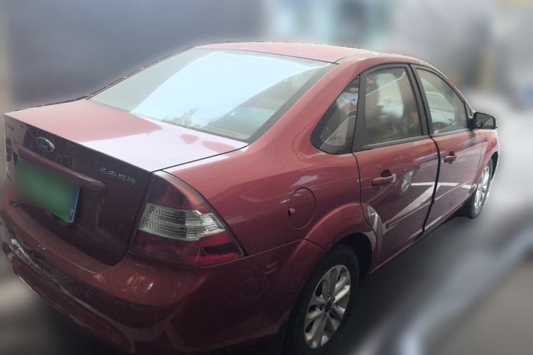 Used Ford Focus 2011 Sedan 1.8L Automatic Fashion Edition
