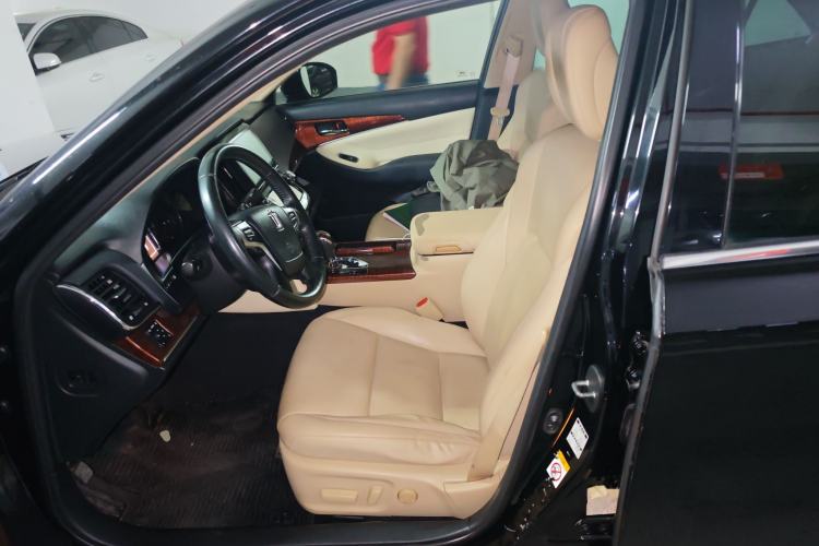 Used Toyota Crown 2015 2.5L Smart Edition