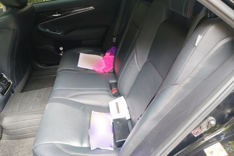 Used Toyota Crown 2015 2.0T Fashion Edition Left Rear Seat