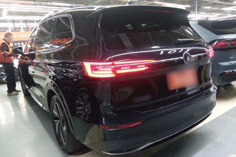 Used Volkswagen Viloran 2023 Facelift 330TSI Luxury Edition
