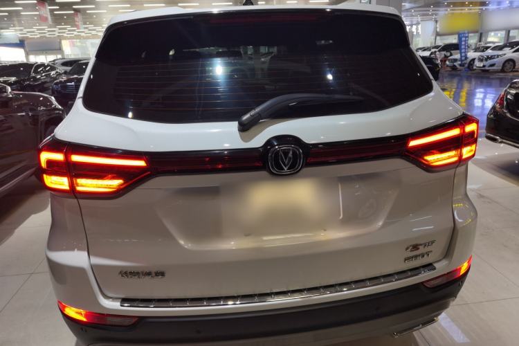 Used Changan CS75 2021 Honor Million Edition 280T DCT Navigation Model