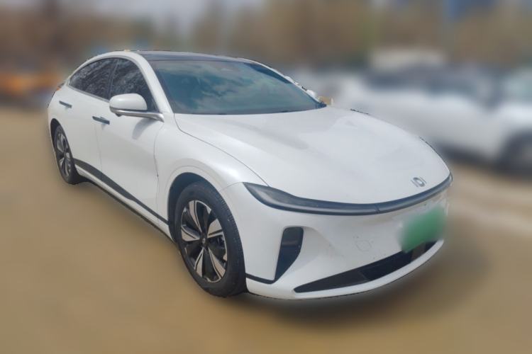 Used CHANGAN NEVO A07 2023 Range-Extended 200 Air Front Right 45 Deg