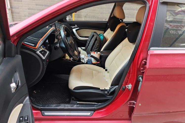 Used Changan Alsvin V7 2015 1.6L Manual Enjoyment Model China IV Standard
