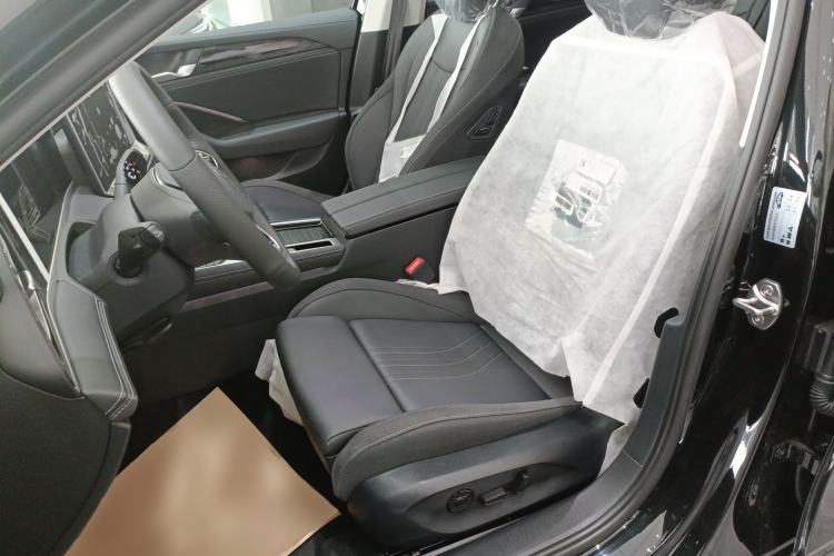 Used Volkswagen Magotan 2024 380TSI DSG Prestige Edition Left Front Seat