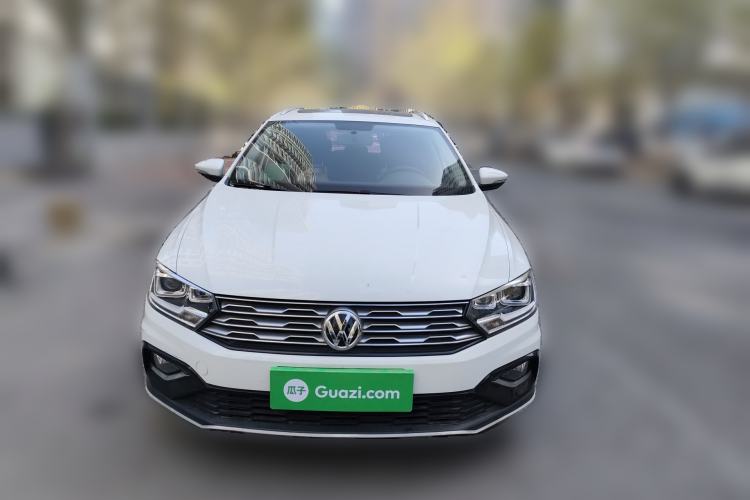 Used Volkswagen C-TREK 2018 230TSI DSG Comfort Model Front