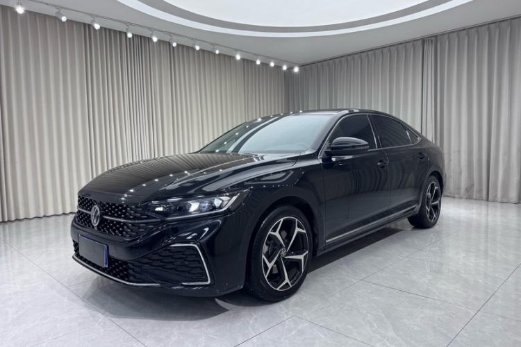 Used Volkswagen Passat 2023 330TSI Starry Elite Edition