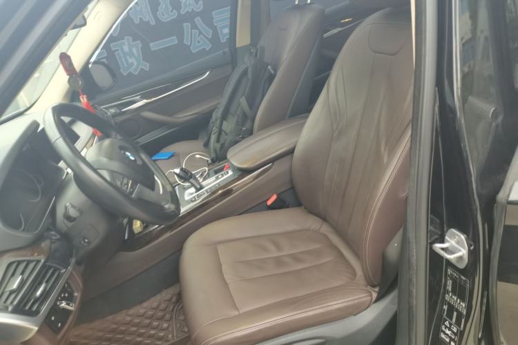 Used BMW X5 2017 xDrive28i
