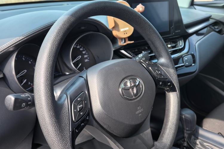 Used Toyota IZOA 2021 2.0L Yixing Version