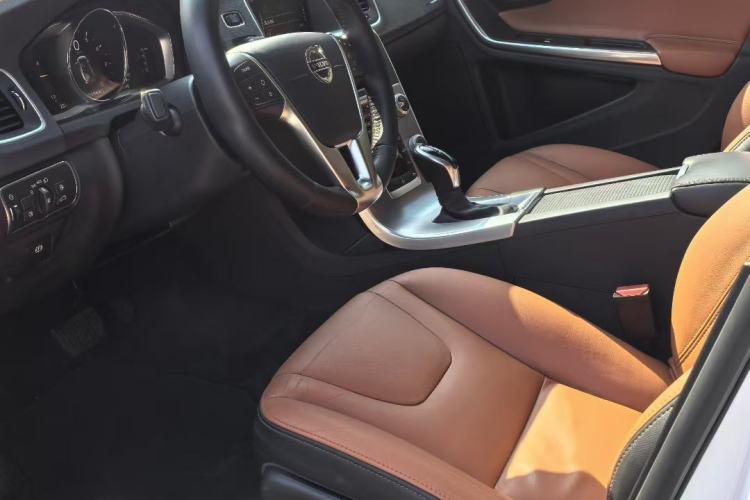 Used Volvo S60 2017 S60L T4 Smart Range Edition