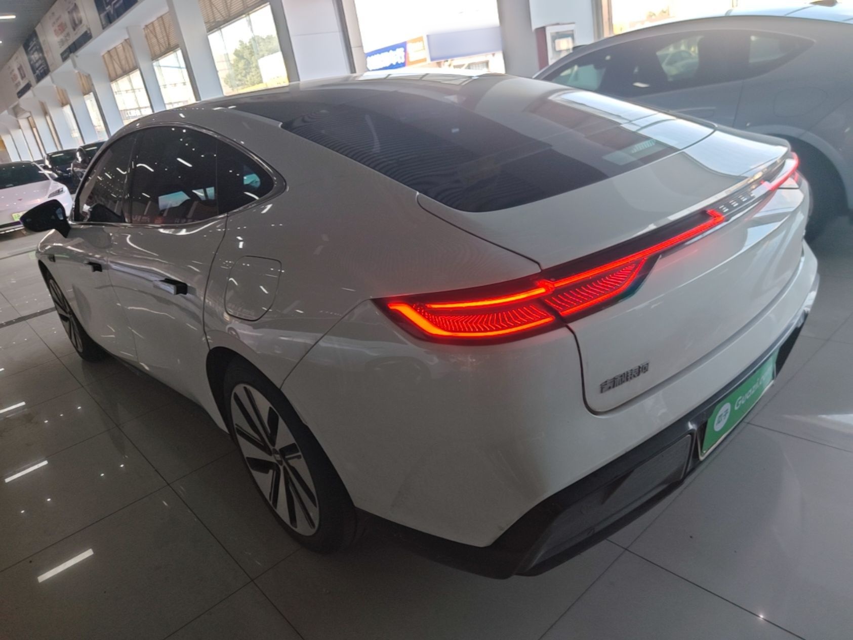 Geely Galaxy E8 2024 550 km Range Rear-Drive MAX — снимка 4