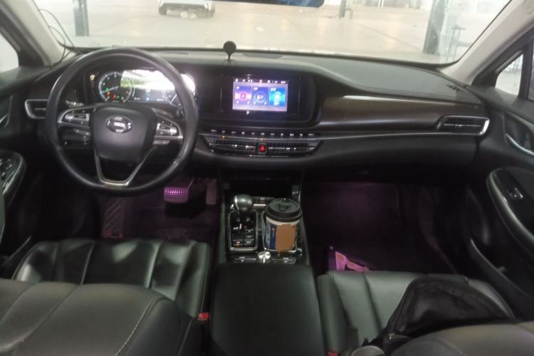 Used GAC Trumpchi GA6 2019 270T Automatic Luxury Edition Center Console