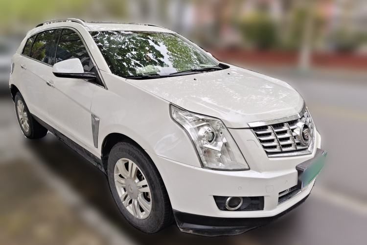 Used Cadillac SRX 2015 3.0L Elite Model Front Right 45 Deg