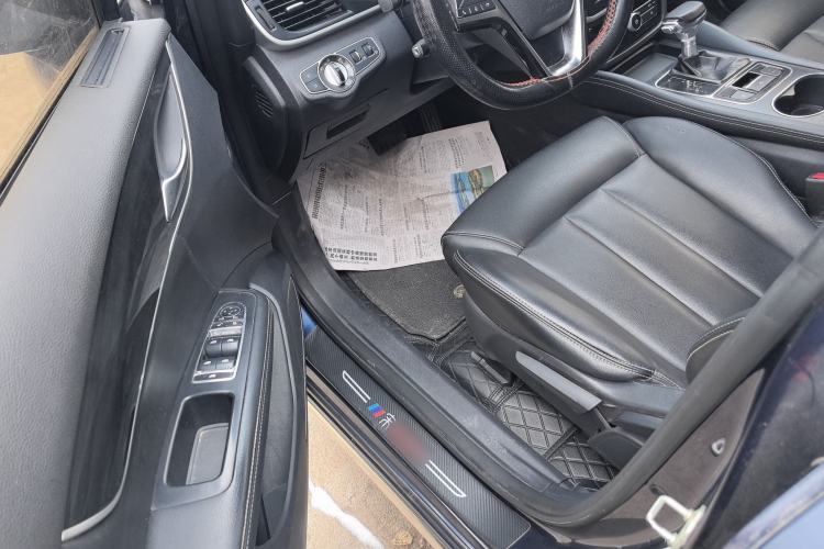 Used BYD Song MAX 2018 1.5T Automatic Smart Connect Elite Model with 6 Seats